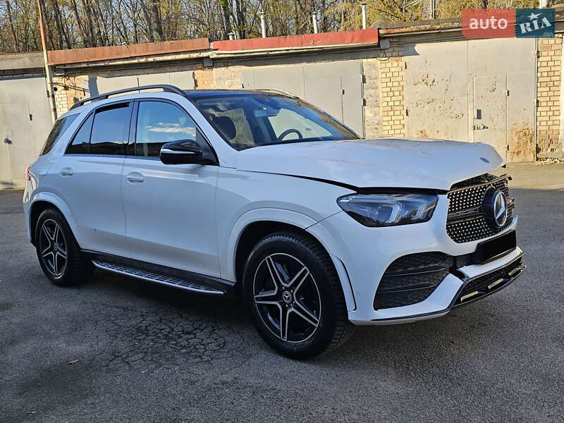 Mercedes-benz Gle-class (2020)