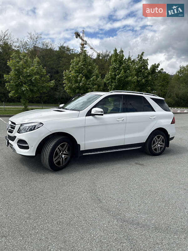 Mercedes-benz Gle-class (2016)