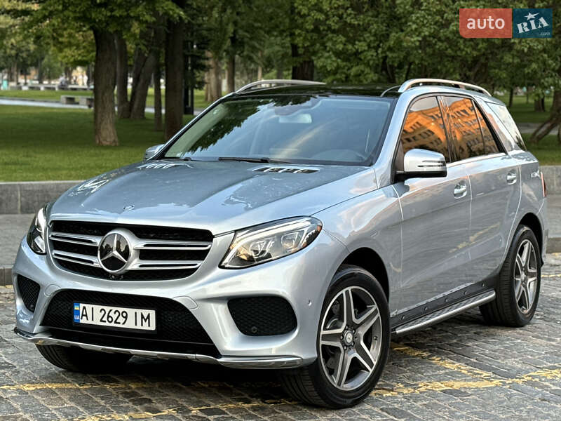 Mercedes-benz Gle-class (2015)