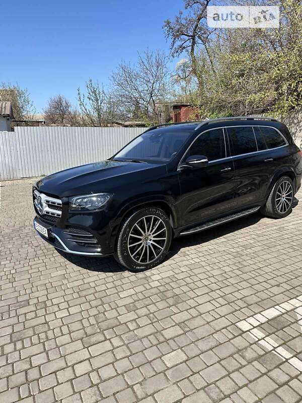 Mercedes-benz Gls-class (2021)