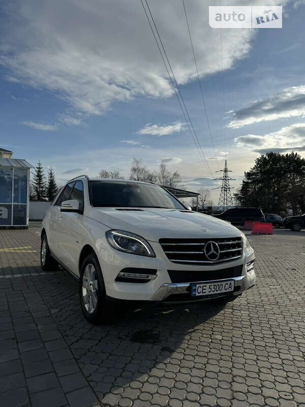 Mercedes-benz M-class (2012)