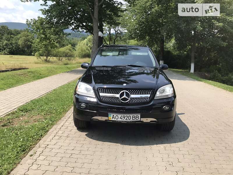 Mercedes-benz M-class (2008)