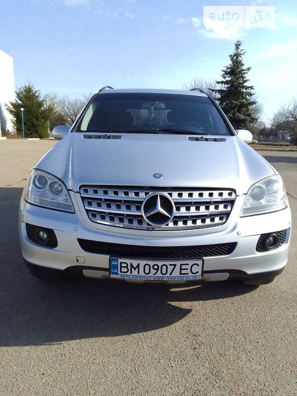 Mercedes-benz M-class (2007)