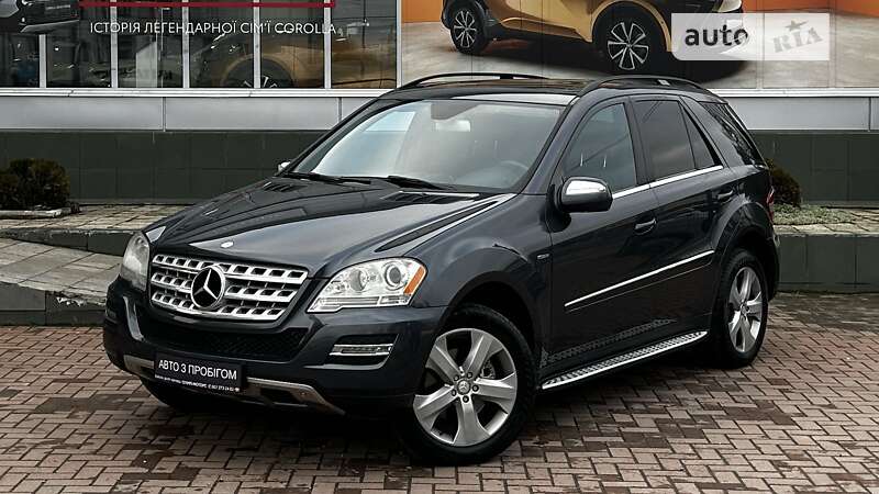 Mercedes-benz M-class (2010)