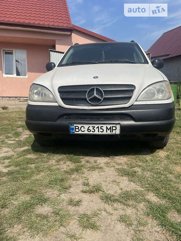 Mercedes-benz M-class (1999)