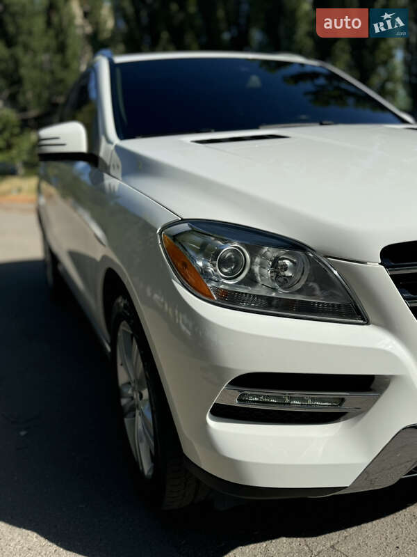 Mercedes-benz M-class (2014)