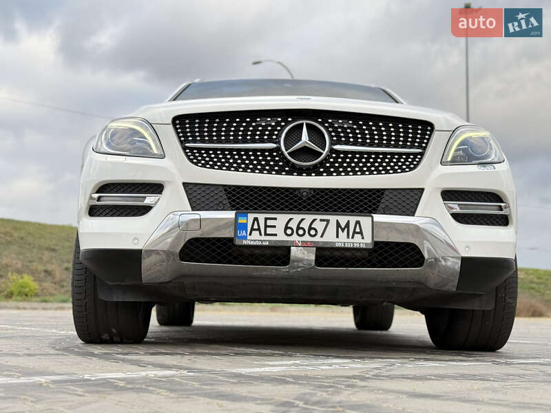 Mercedes-benz M-class (2014)