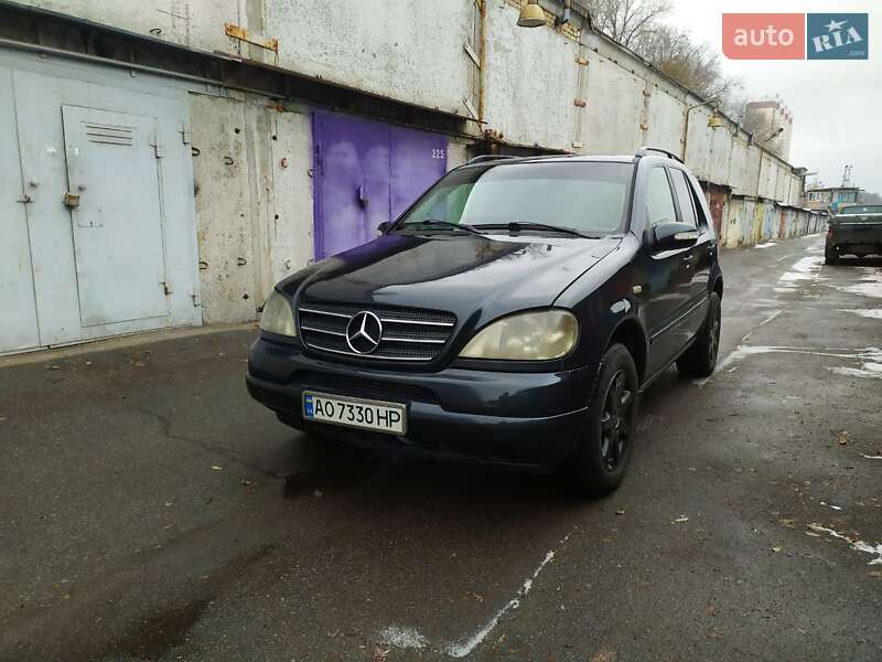 Mercedes-benz M-class (2002)