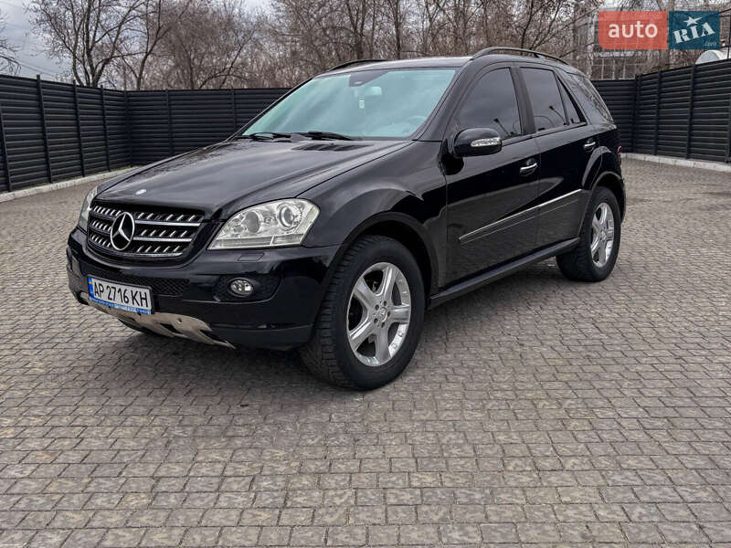 Mercedes-benz M-class (2008)
