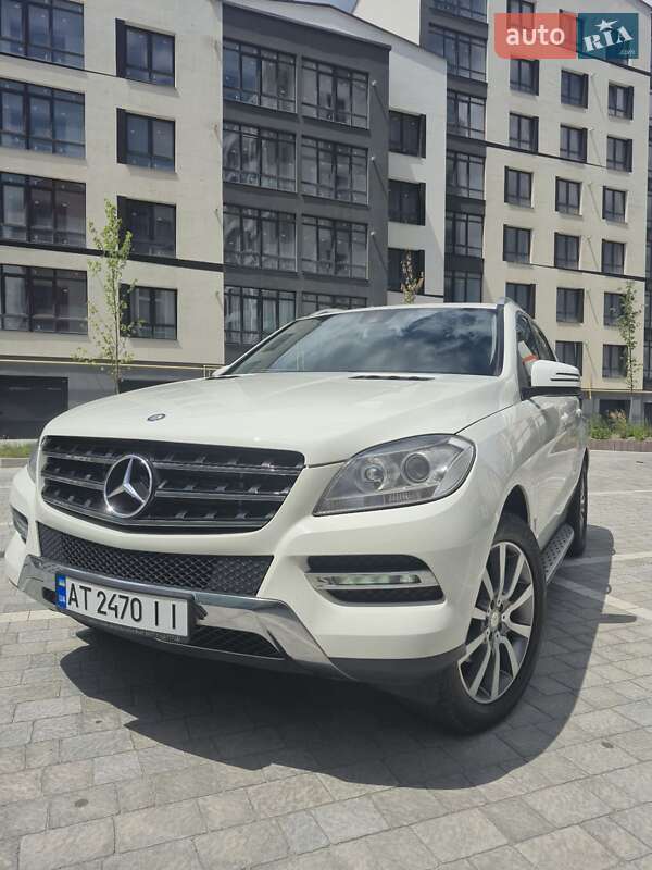 Mercedes-benz M-class (2012)