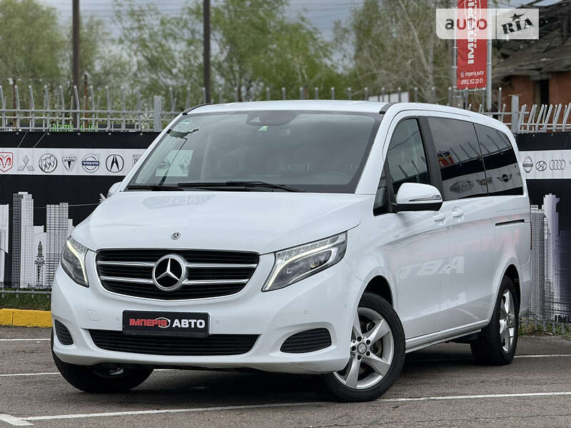 Mercedes-benz V-class (2017)