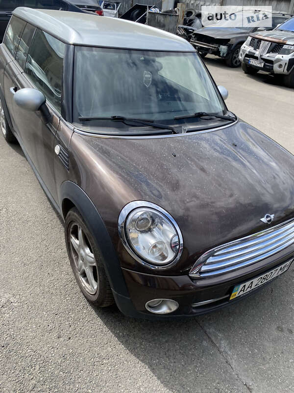 Mini Clubman (2009)