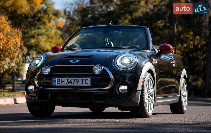 Mini Convertible (2016)