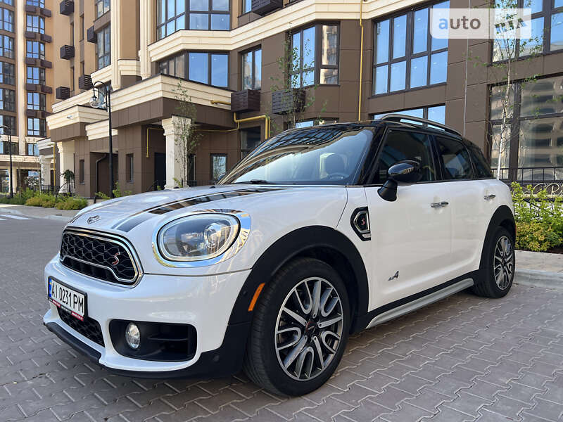 Mini Cooper s countryman (2017)