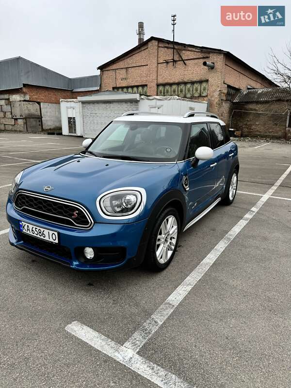 Mini Countryman (2019)