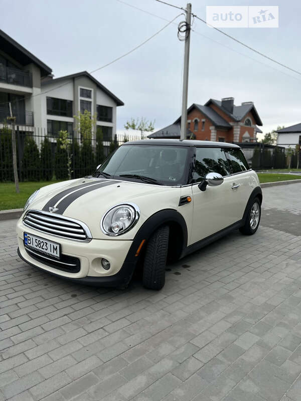 Mini Coupe (2012)