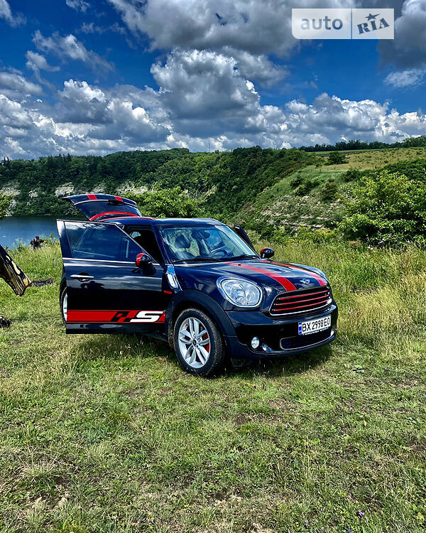 Mini Hatch (2014)