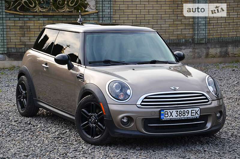 Mini Hatch (2012)