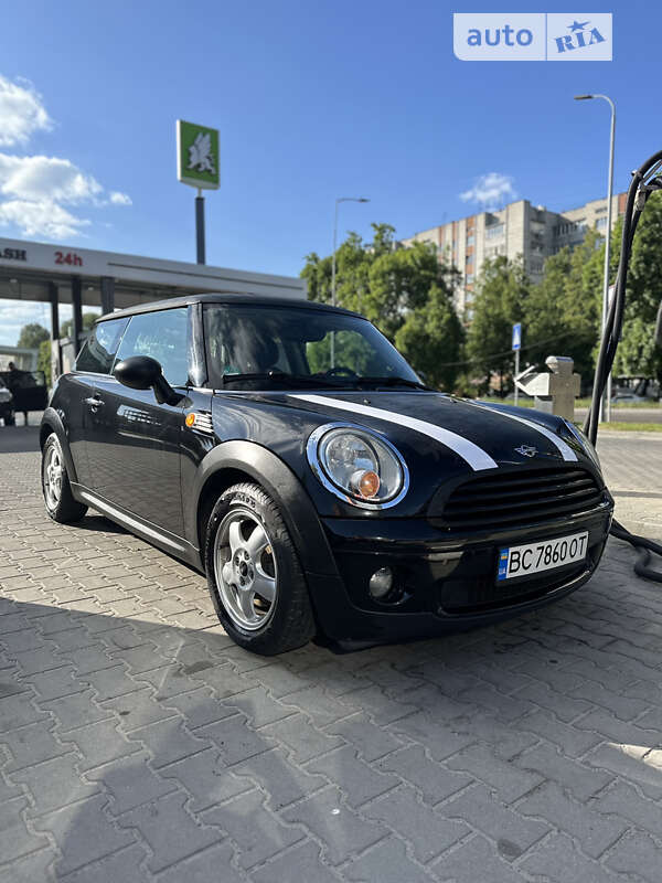 Mini One (2009)