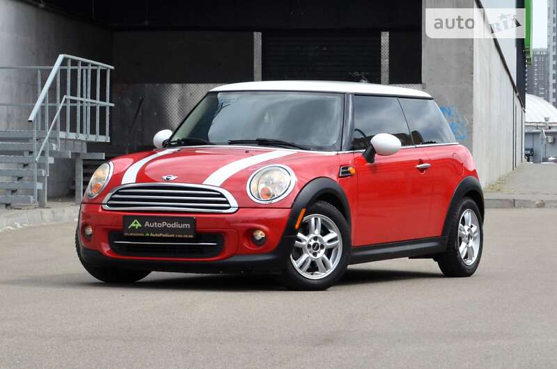 Mini Cooper (2013)