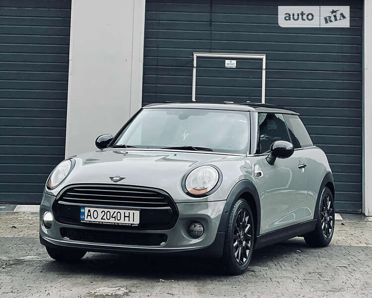 Mini Cooper (2014)
