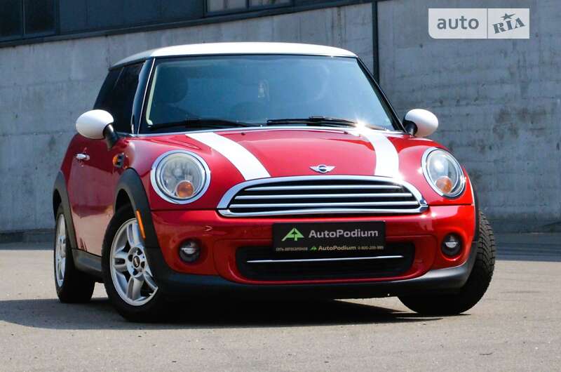Mini Cooper (2013)