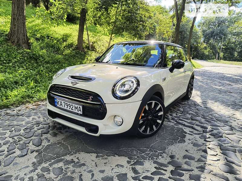 Mini Cooper s (2019)