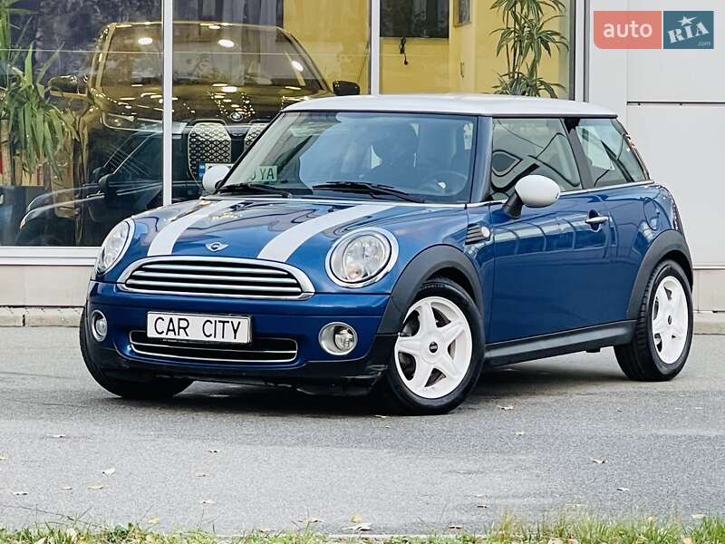Mini Hatch (2006)