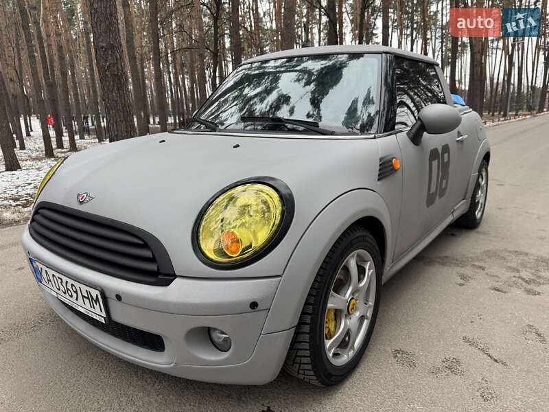 Mini Hatch (2007)