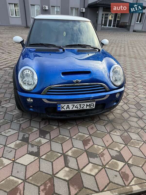 Mini Hatch (2006)