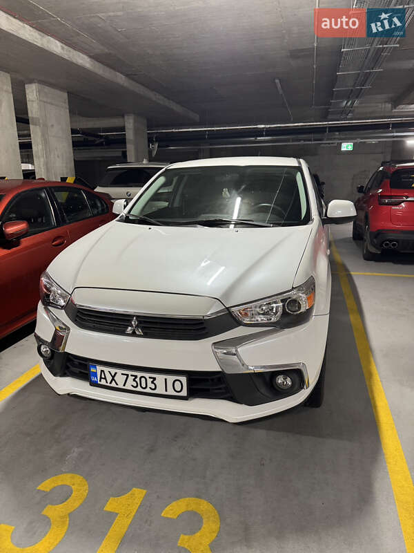Mitsubishi Asx (2015)