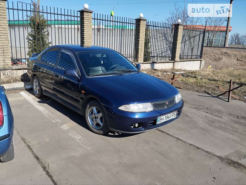 Mitsubishi Carisma (1996)