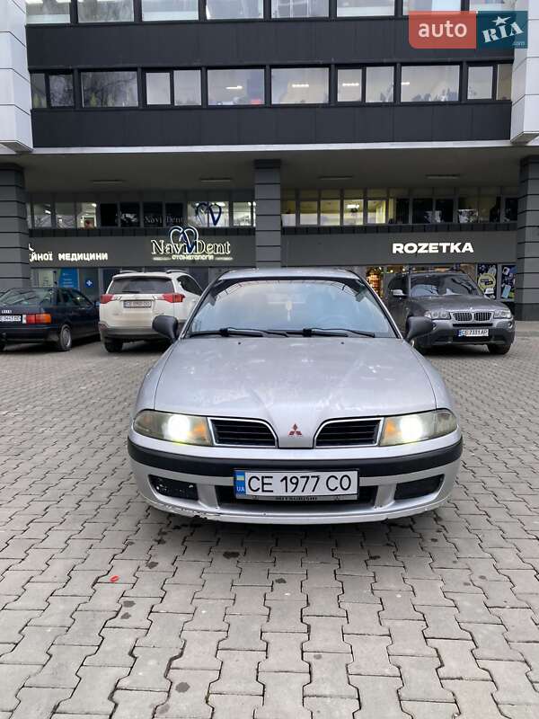 Mitsubishi Carisma (2001)