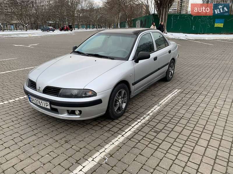 Mitsubishi Carisma (2002)