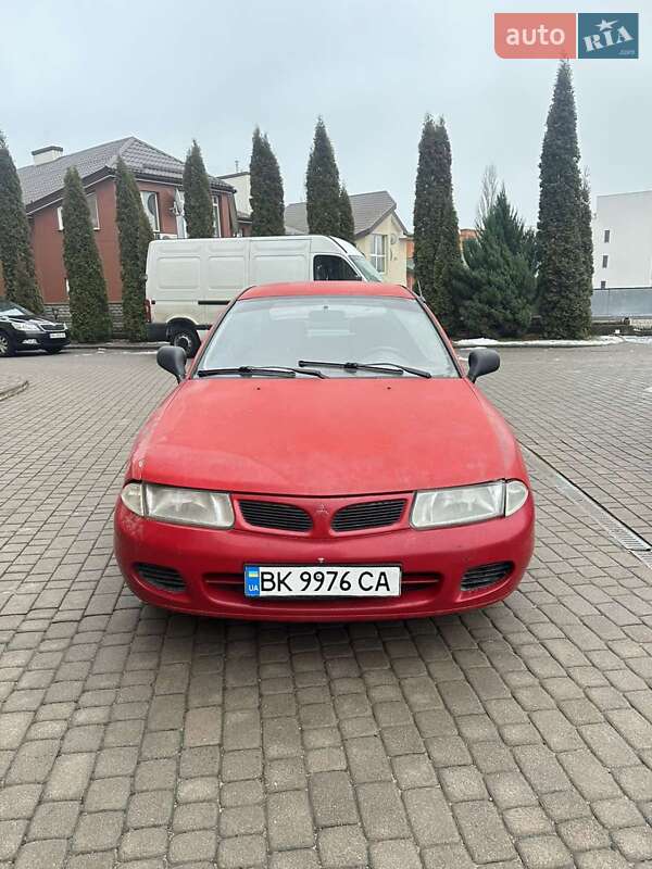 Mitsubishi Carisma (1996)