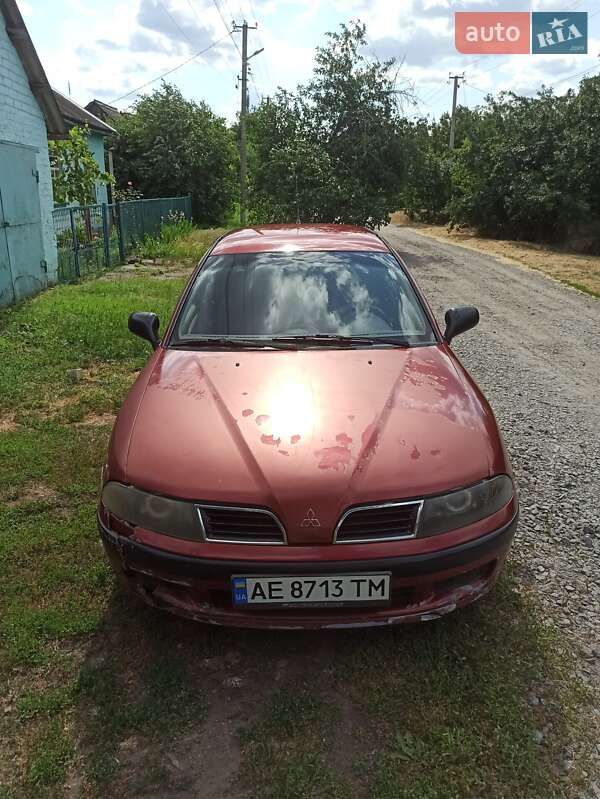 Mitsubishi Carisma (2000)