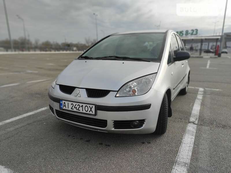 Mitsubishi Colt (2007)