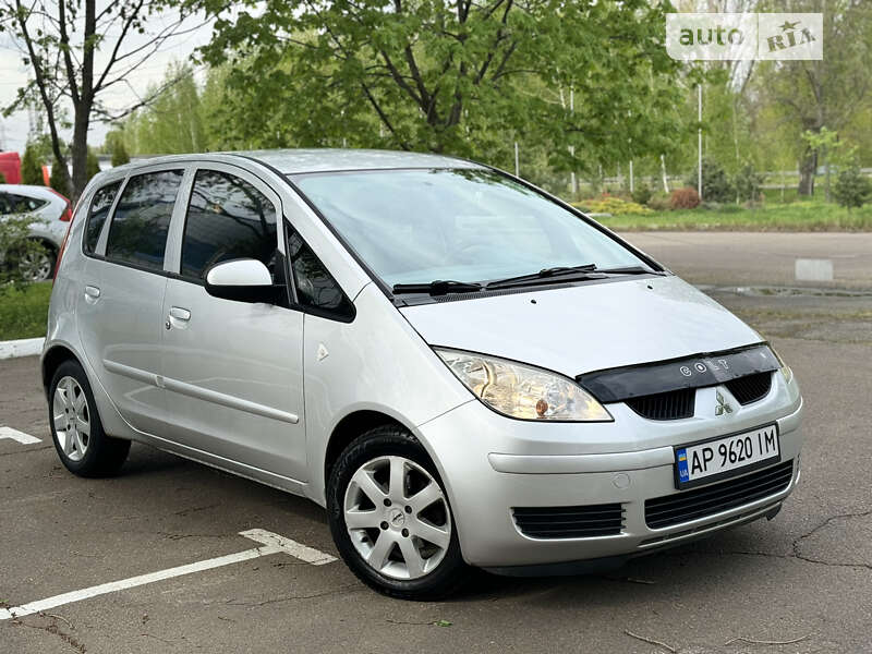 Mitsubishi Colt (2007)