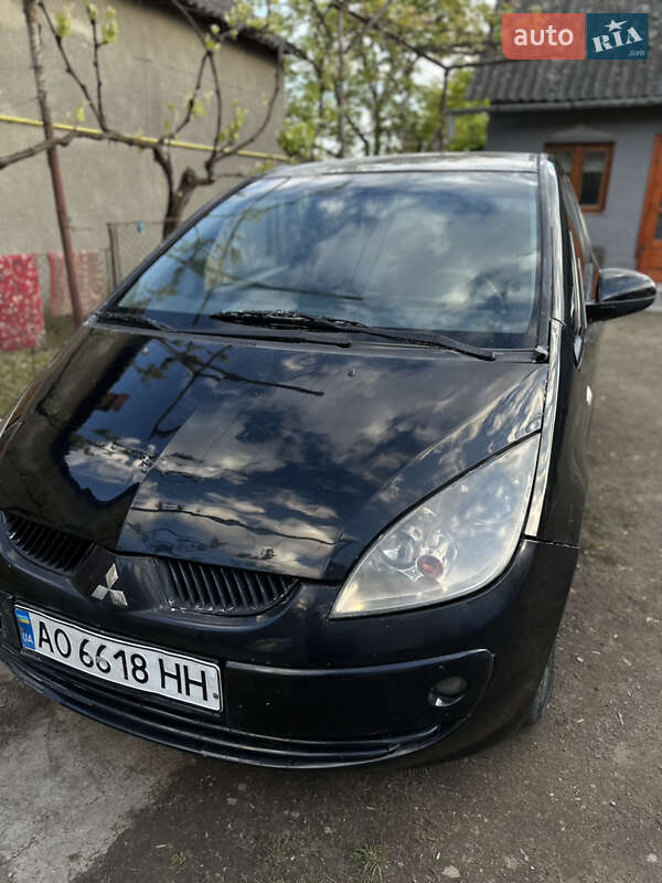 Mitsubishi Colt (2005)