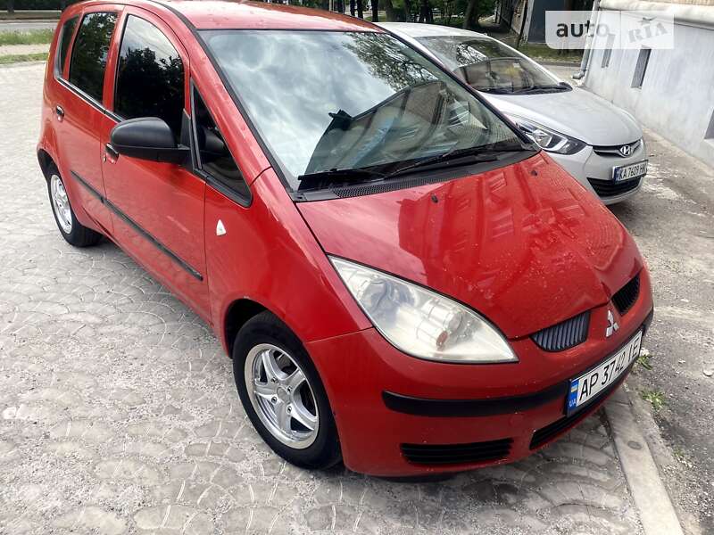 Mitsubishi Colt (2006)
