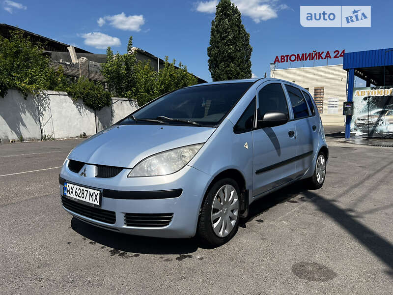 Mitsubishi Colt (2005)
