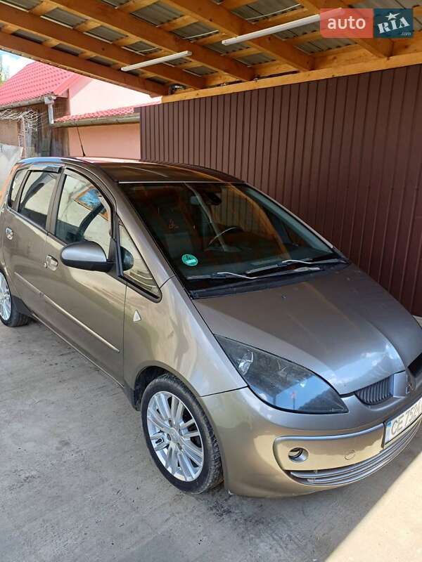 Mitsubishi Colt (2007)