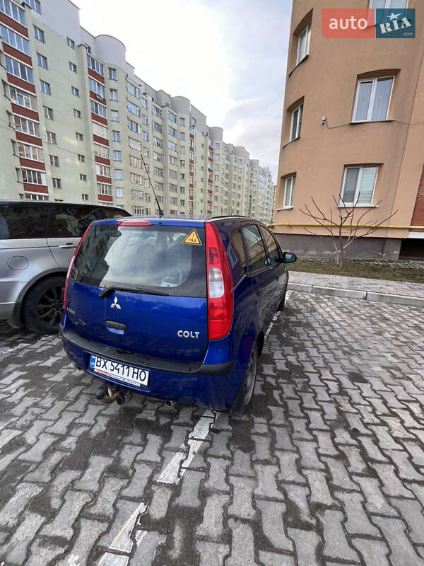 Mitsubishi Colt (2008)