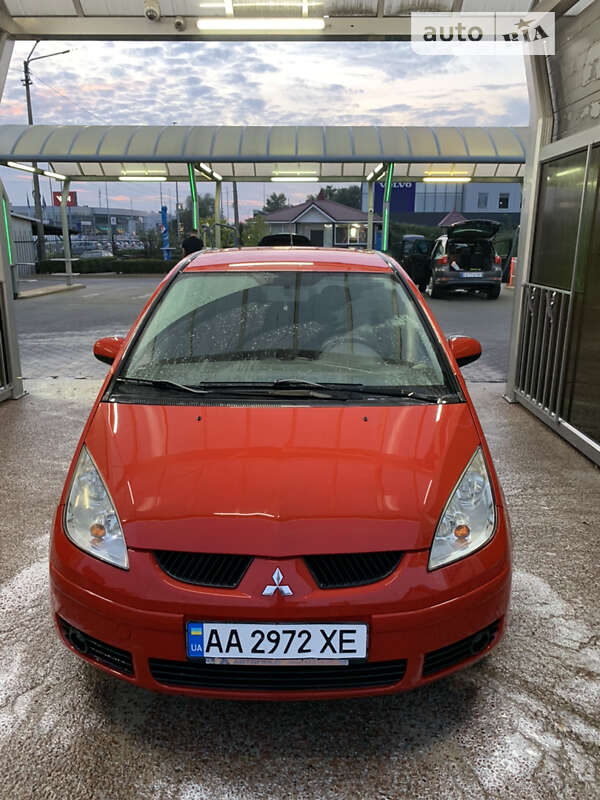 Mitsubishi Colt (2006)