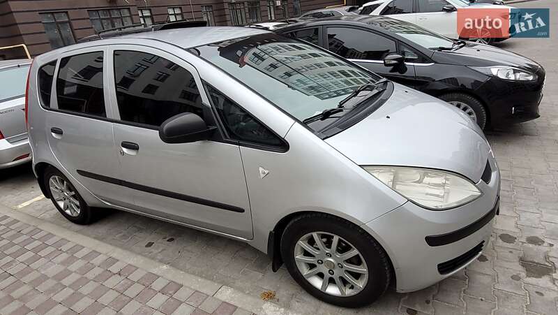 Mitsubishi Colt (2007)