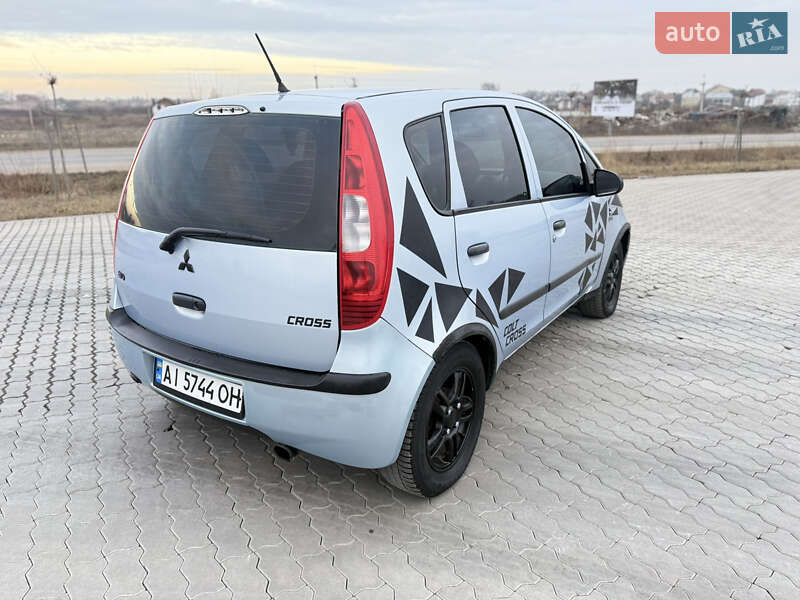 Mitsubishi Colt (2005)