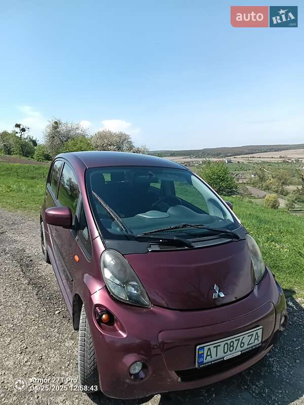 Mitsubishi I-miev (2012)