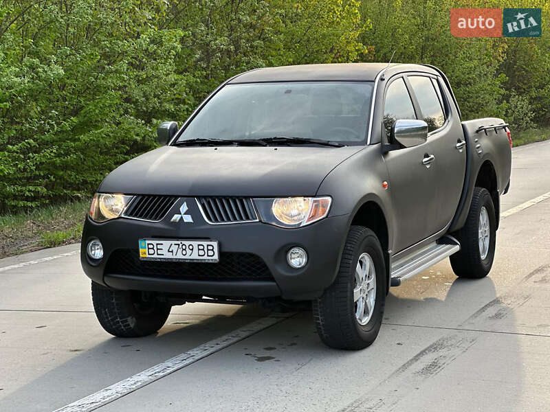 Mitsubishi L 200 (2008)