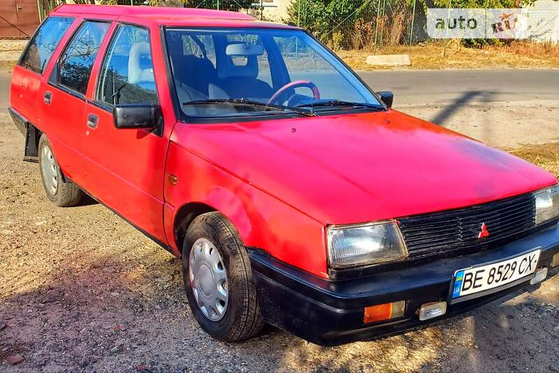 Mitsubishi Lancer (1988)
