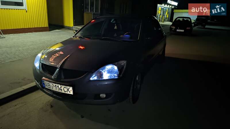 Mitsubishi Lancer (2005)